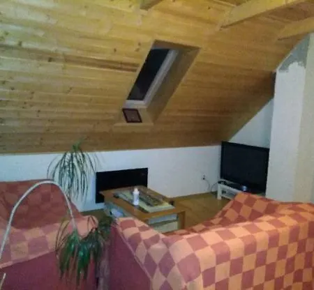 Dubravska Basta Tatil Evi